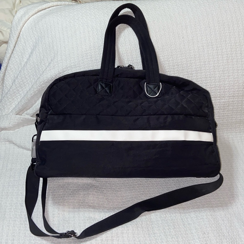 Like new Sol and Selene GetAway Duffle Bag